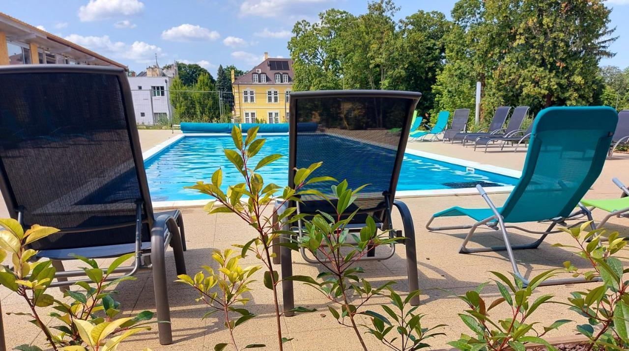 Kiss Apartman Juventus Balatonföldvár Buitenkant foto