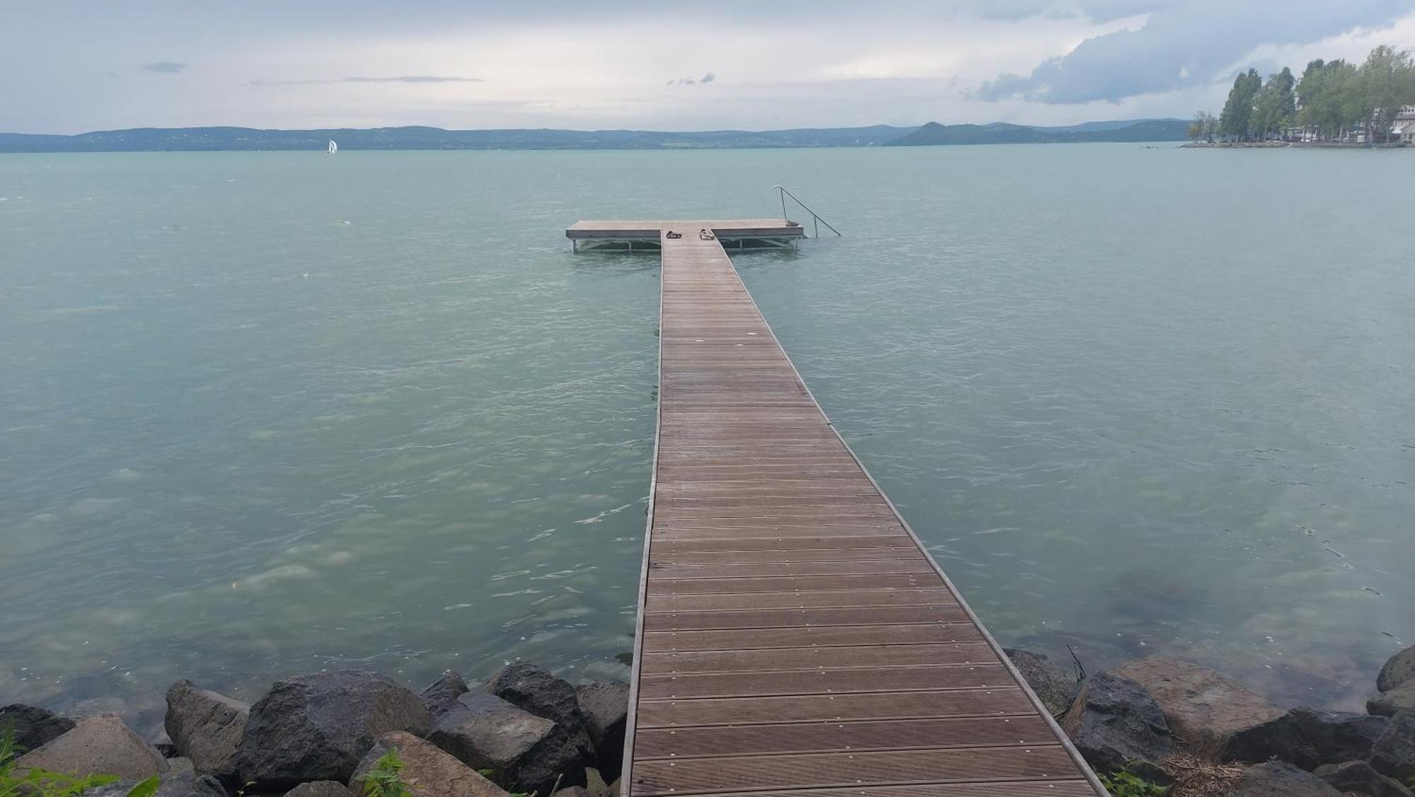 Kiss Apartman Juventus Balatonföldvár Buitenkant foto